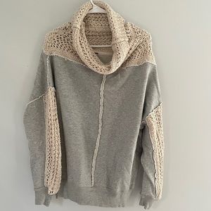 FREE PEOPLE Gray and Off-White Chunky Knit Cowl Neck Sweater Size S Petite